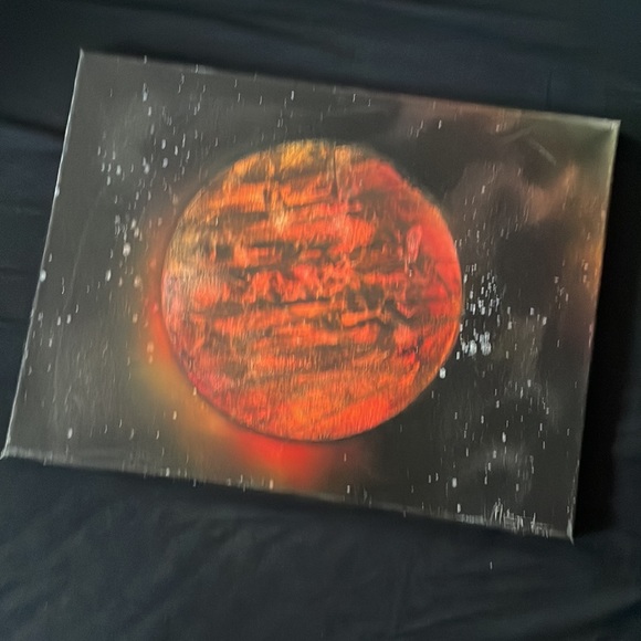 PLANET spray paint art - Picture 2 of 2